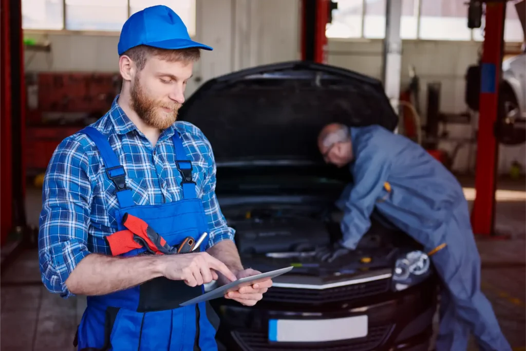 Как стать автослесарем с нуля: обучение, курсы и получение диплома