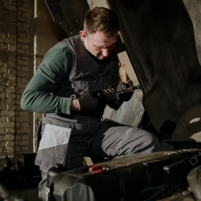 Автослесарь