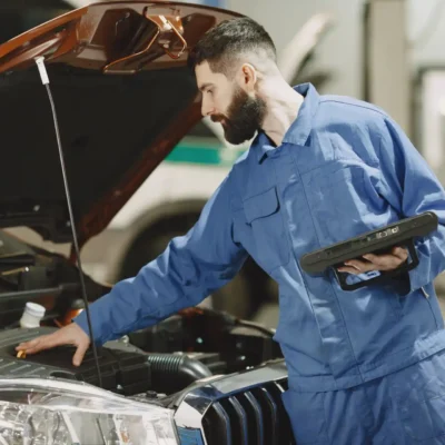 Автослесарь 4 разряда
