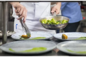 Повар вегетарианской и постной кухни